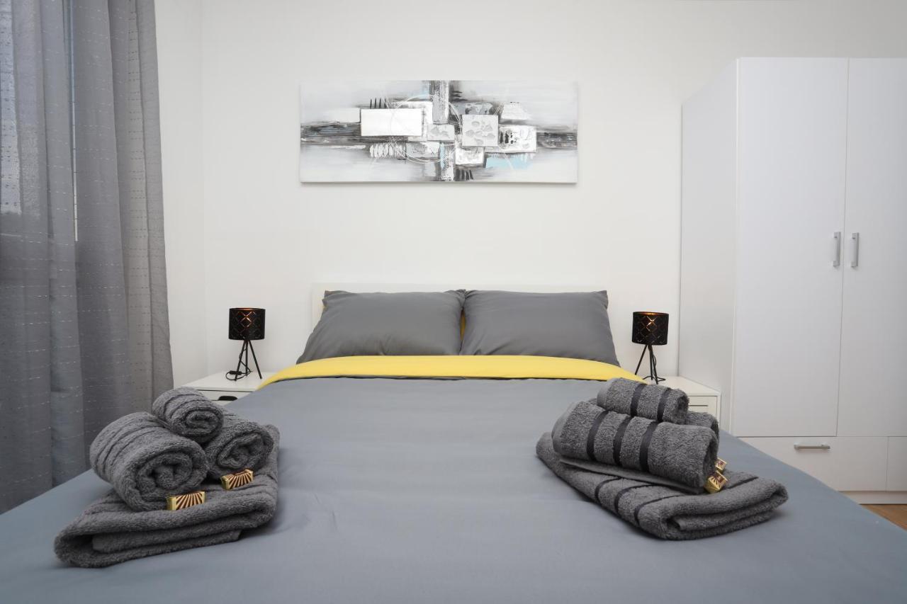 Apartman Perla Deluxe 포레치 외부 사진
