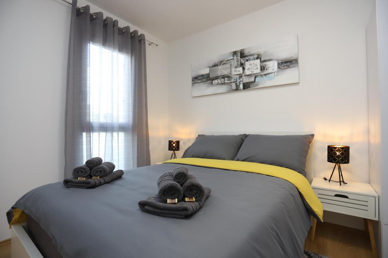 Apartman Perla Deluxe 포레치 외부 사진